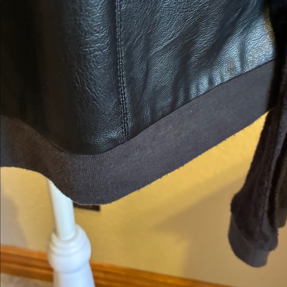 Hem and Thread faux leather top with lace sleeves. EUC - Picture 5 of 8